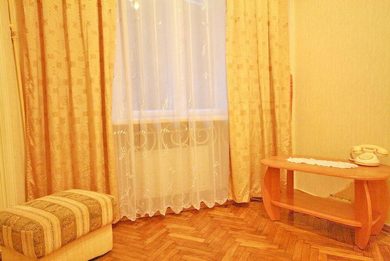 לבוב Park And Opera Apartments מראה חיצוני תמונה